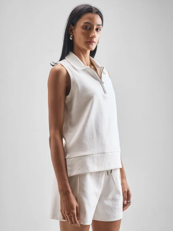 Street By Tokyo Talkies Women White Solid Regular Top