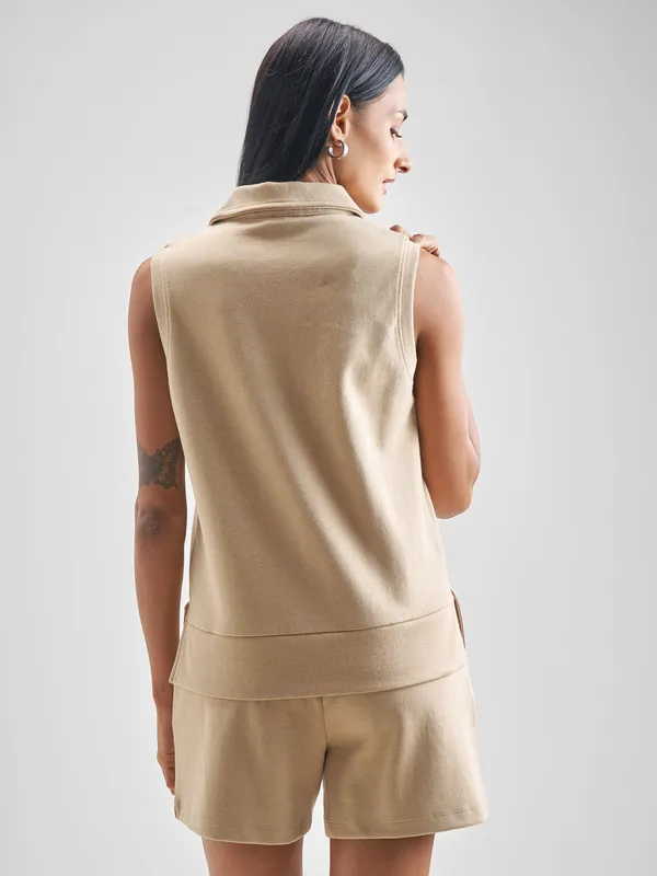 Street By Tokyo Talkies Women Beige Solid Regular Top