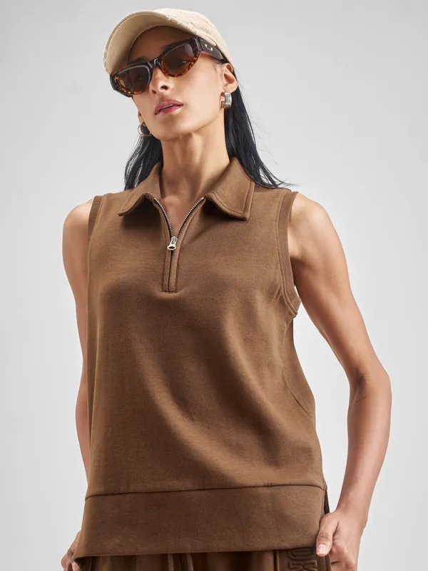 Street By Tokyo Talkies Women Brown Solid Regular Top