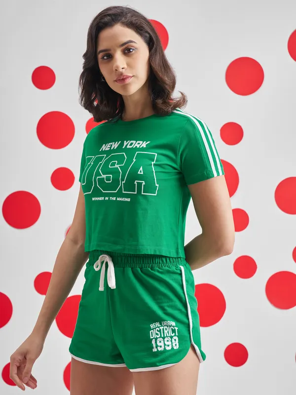 Street By Tokyo Talkies Women Green Printed Round Neck T-Shirt