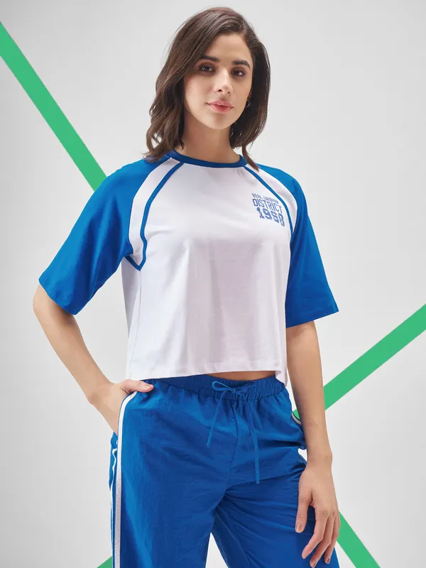 Street By Tokyo Talkies Women White Printed Round Neck T-Shirt