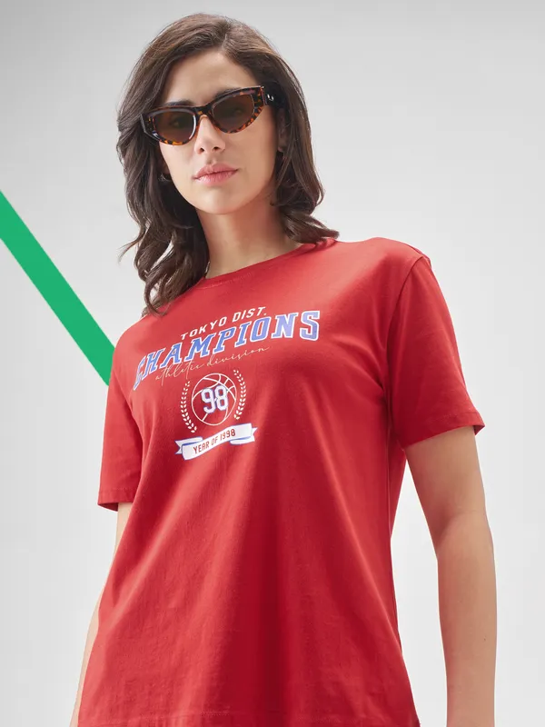 Street By Tokyo Talkies Women Red Printed Round Neck T-Shirt