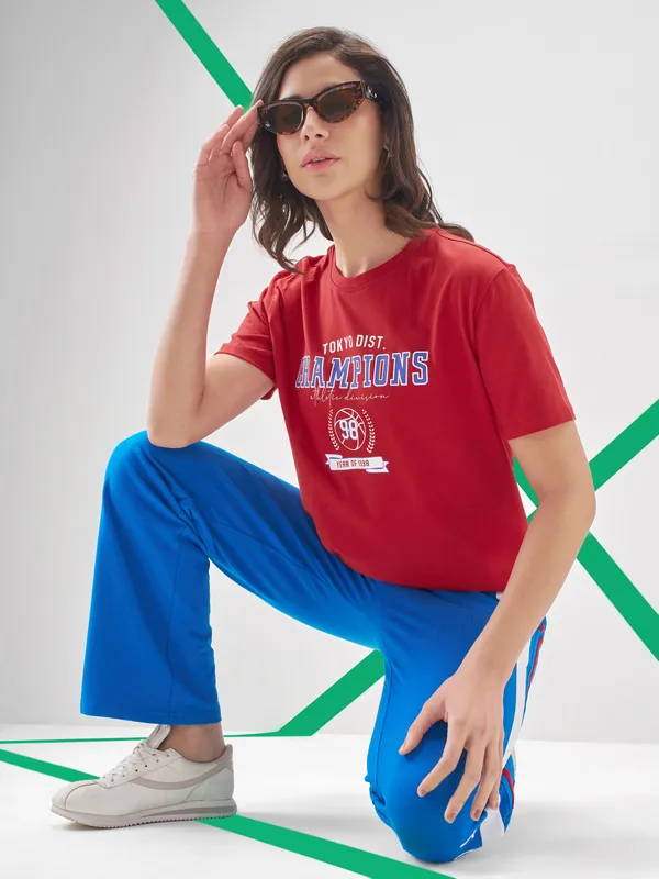 Street By Tokyo Talkies Women Red Printed Round Neck T-Shirt