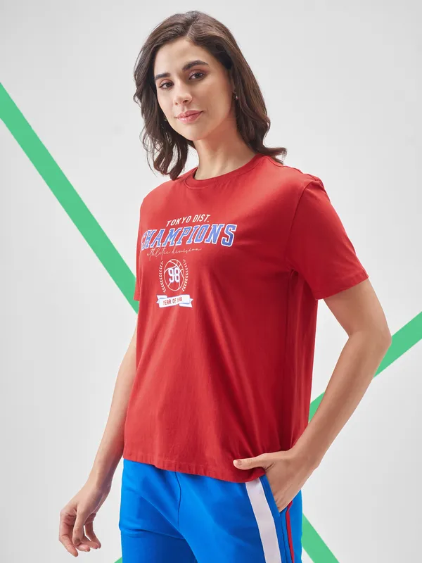 Street By Tokyo Talkies Women Red Printed Round Neck T-Shirt