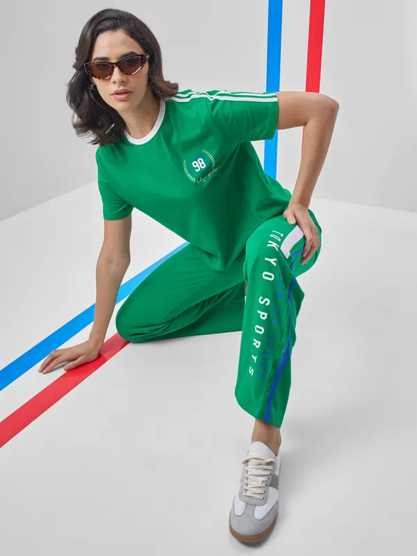 Street By Tokyo Talkies Women Green Printed Round Neck T-Shirt