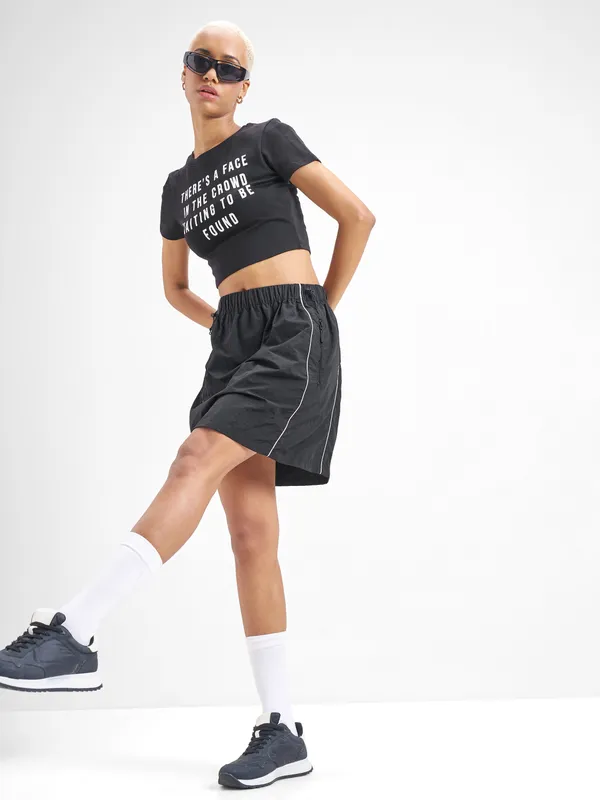 Street By Tokyo Talkies Women Black Printed Round Neck T-Shirt