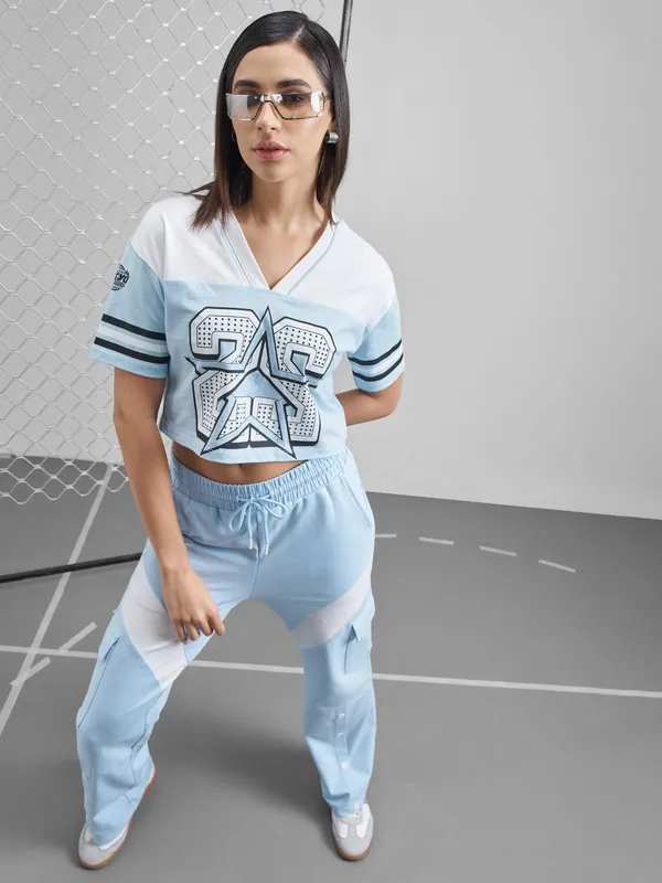 Street By Tokyo Talkies Women Blue Printed V-Neck T-Shirt