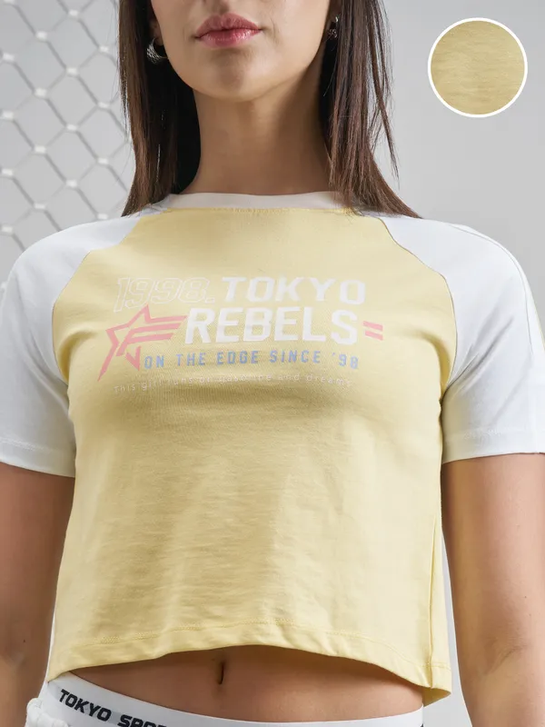 Street By Tokyo Talkies Women Yellow Printed Round Neck T-Shirt