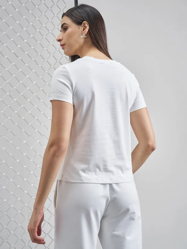 Street By Tokyo Talkies Women White Printed Round Neck T-Shirt