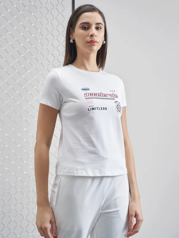 Street By Tokyo Talkies Women White Printed Round Neck T-Shirt