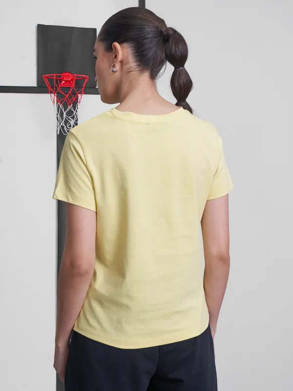 Street By Tokyo Talkies Women Yellow Printed Round Neck T-Shirt