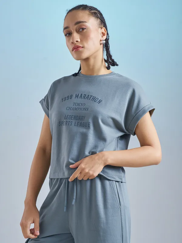 Street By Tokyo Talkies Women Blue Printed Round Neck T-Shirt