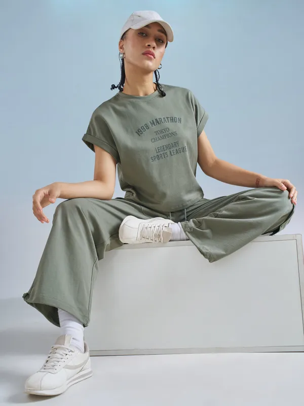 Street By Tokyo Talkies Women Olive Printed Round Neck T-Shirt