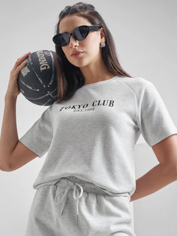 Street By Tokyo Talkies Women Grey Printed Round Neck T-Shirt