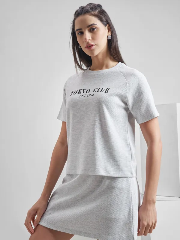 Street By Tokyo Talkies Women Grey Printed Round Neck T-Shirt