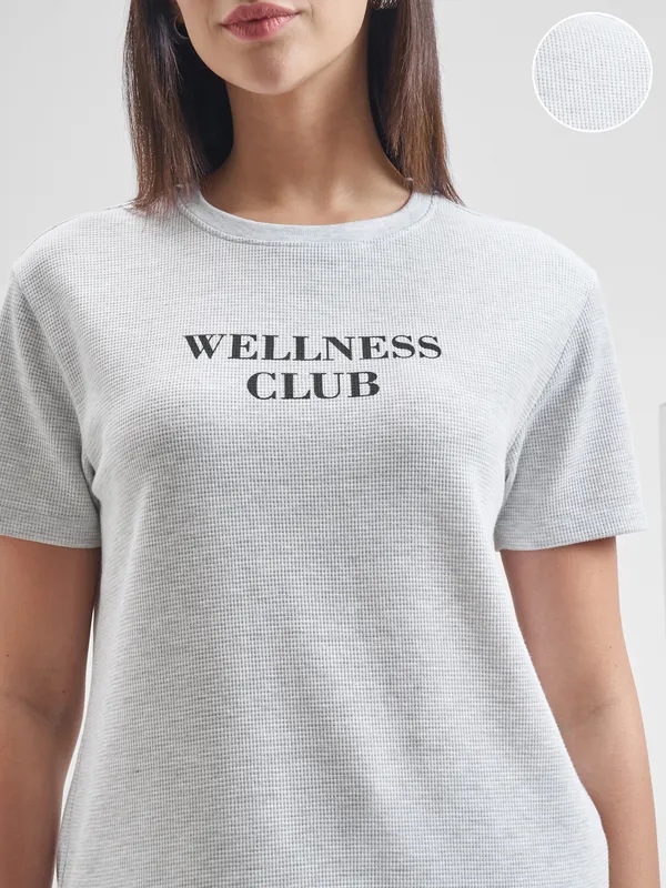 Street By Tokyo Talkies Women Grey Printed Round Neck T-Shirt