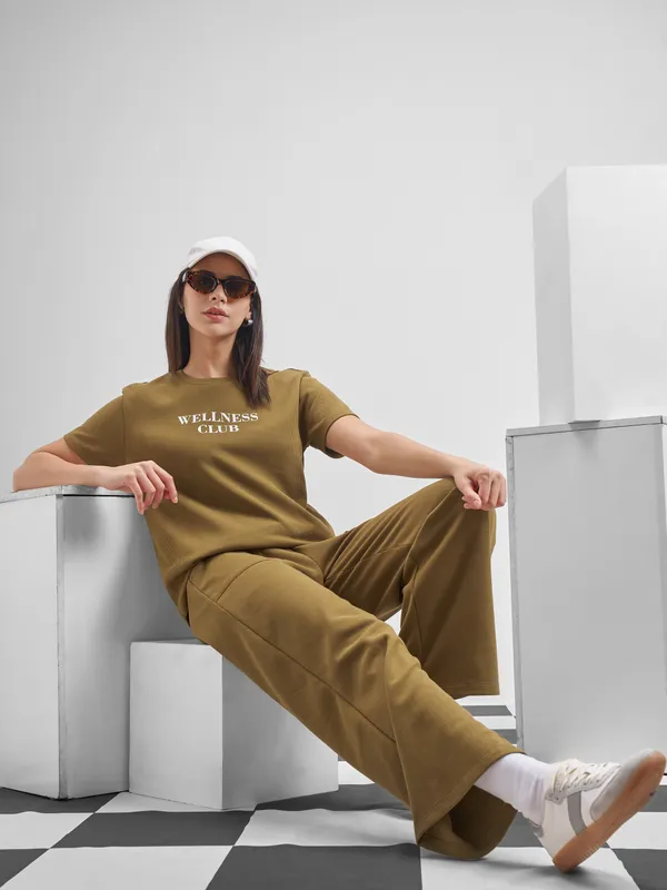 Street By Tokyo Talkies Women Brown Printed Round Neck T-Shirt