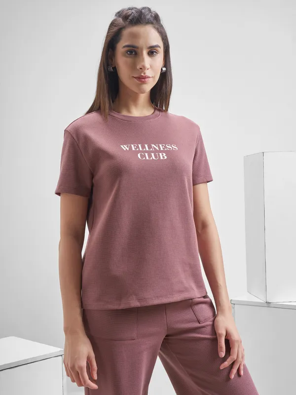 Street By Tokyo Talkies Women Purple Printed Round Neck T-Shirt