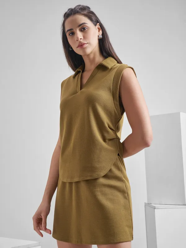 Solid Oversized Fit T-Shirt