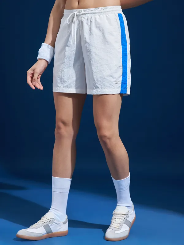 Tokyo Talkies Women White Regular Fit Shorts