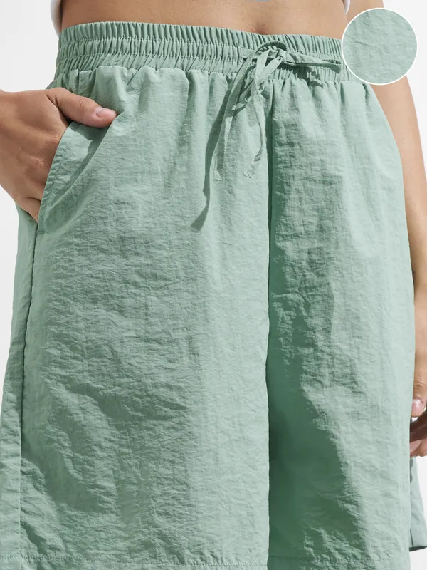 Street By Tokyo Talkies Women Green Regular Fit Shorts