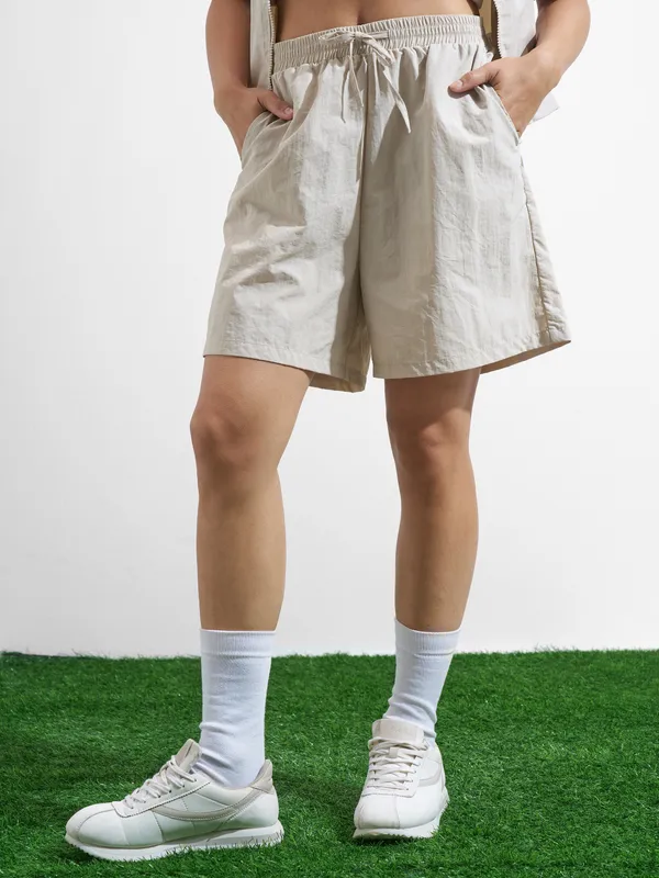 Street By Tokyo Talkies Women Beige Regular Fit Shorts