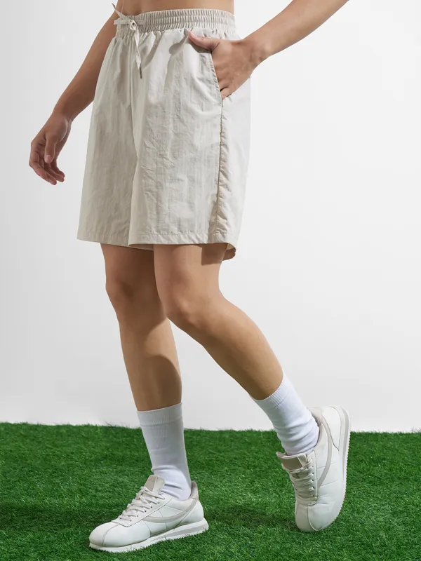 Street By Tokyo Talkies Women Beige Regular Fit Shorts