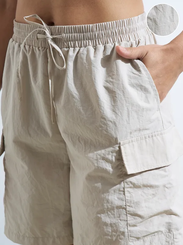 Street By Tokyo Talkies Women Beige Regular Fit Shorts