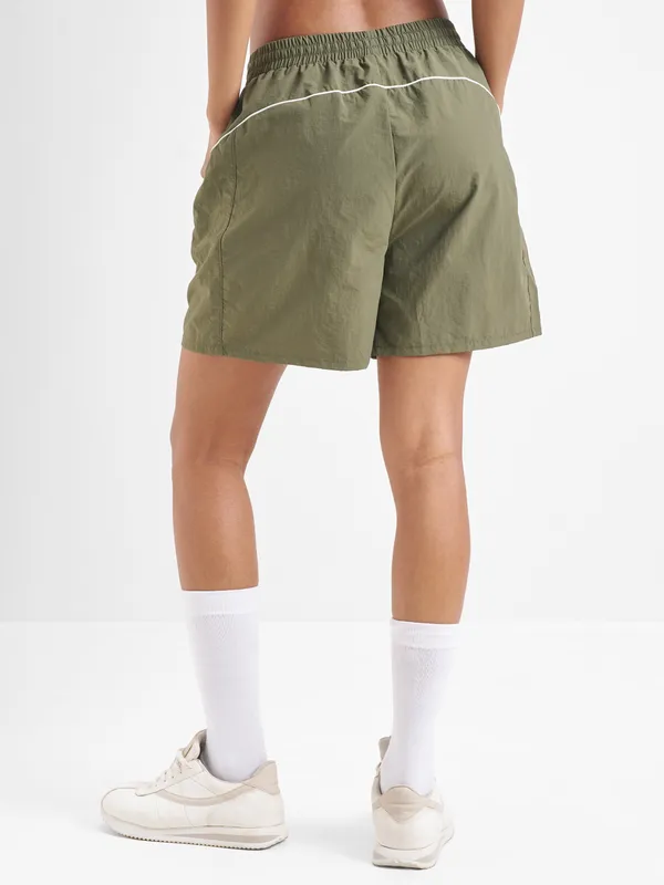 Street By Tokyo Talkies Women Green Regular Fit Shorts