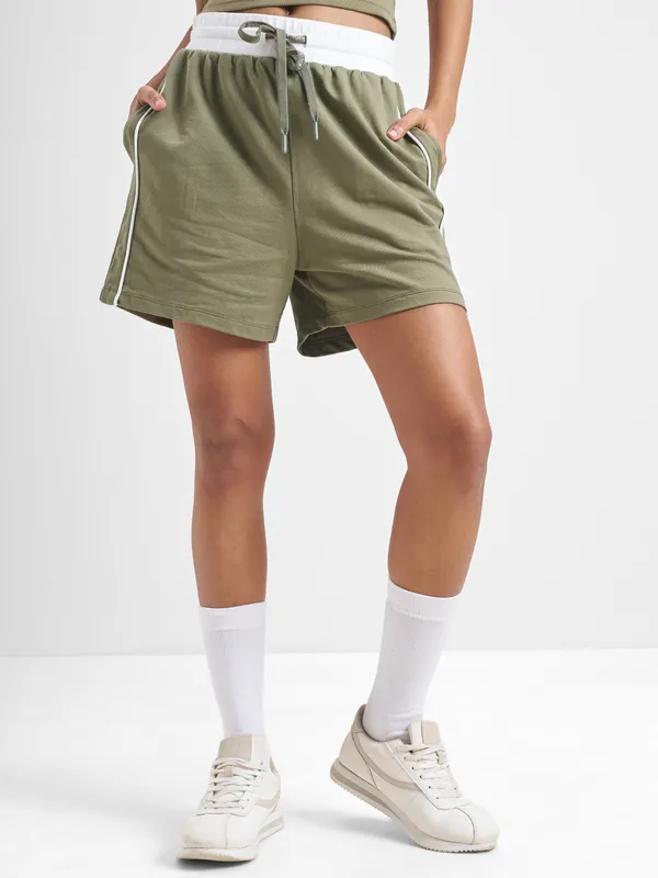 Street By Tokyo Talkies Women Olive Relaxed Fit Shorts
