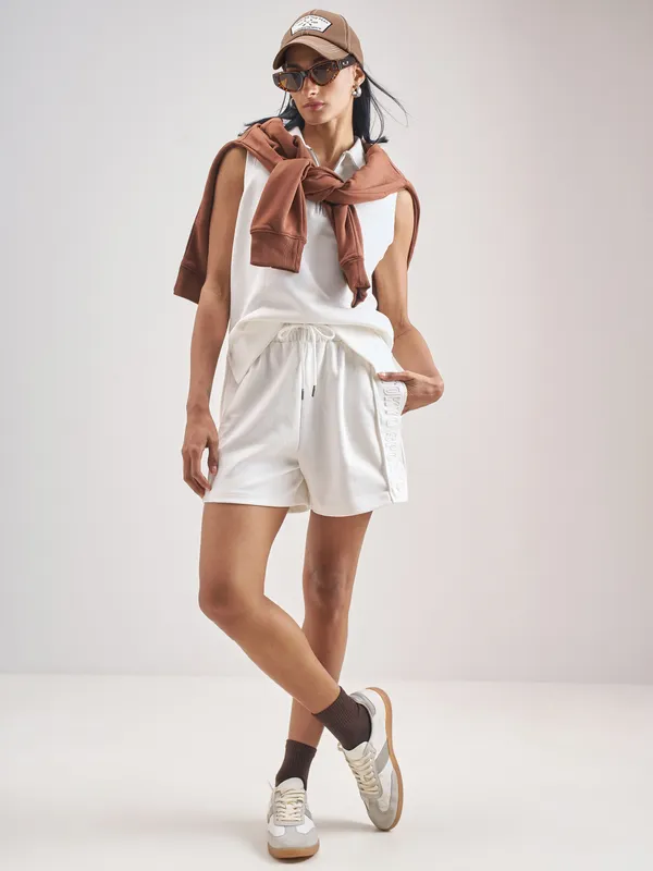 Street By Tokyo Talkies Women White Regular Fit Shorts