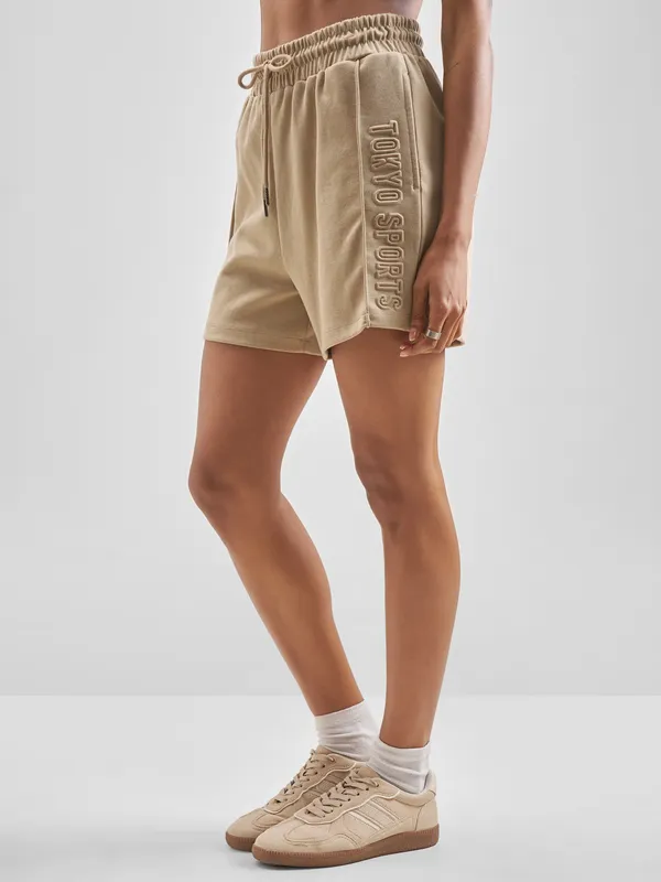 Street By Tokyo Talkies Women Beige Regular Fit Shorts