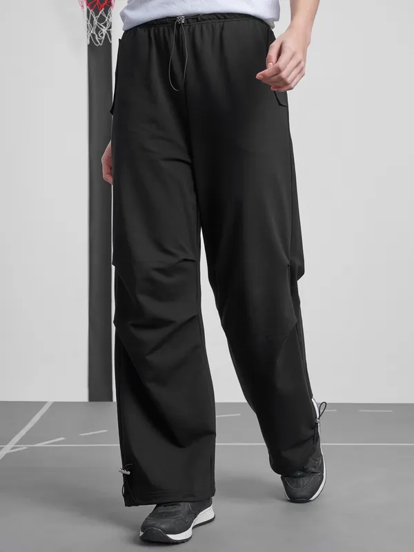 Street By Tokyo Talkies Women Black Regular Fit Track Pant