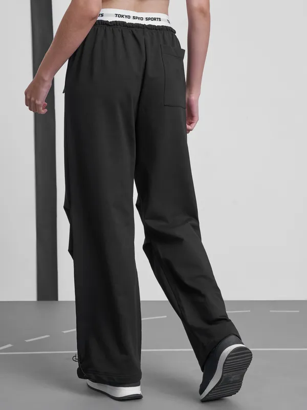Street By Tokyo Talkies Women Black Regular Fit Track Pant