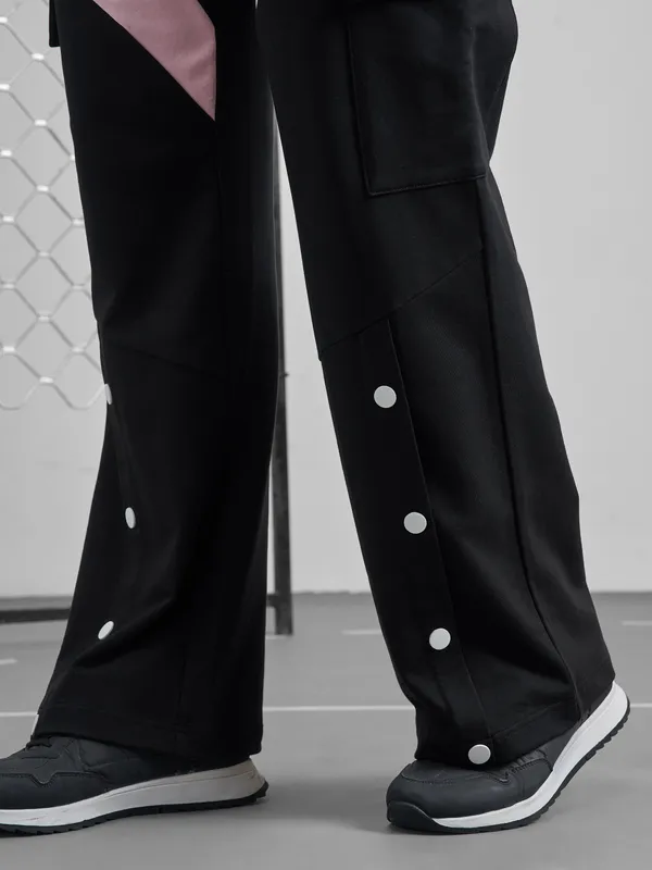 Street By Tokyo Talkies Women Black Relaxed Fit Track Pant