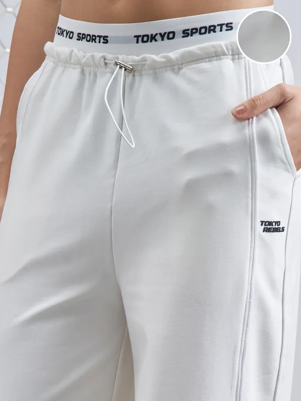 Women Relaxed Fit Track Pant