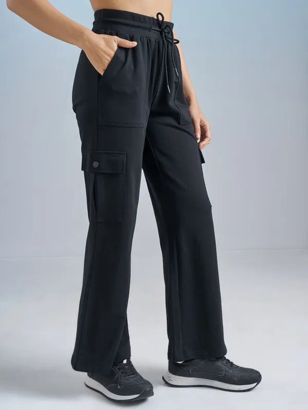 Street By Tokyo Talkies Women Black Regular Fit Track Pant