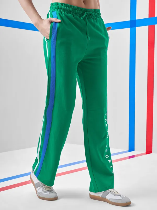 Women Regular Fit Track Pant