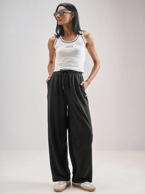 Street By Tokyo Talkies Women Black Straight Fit Track Pant