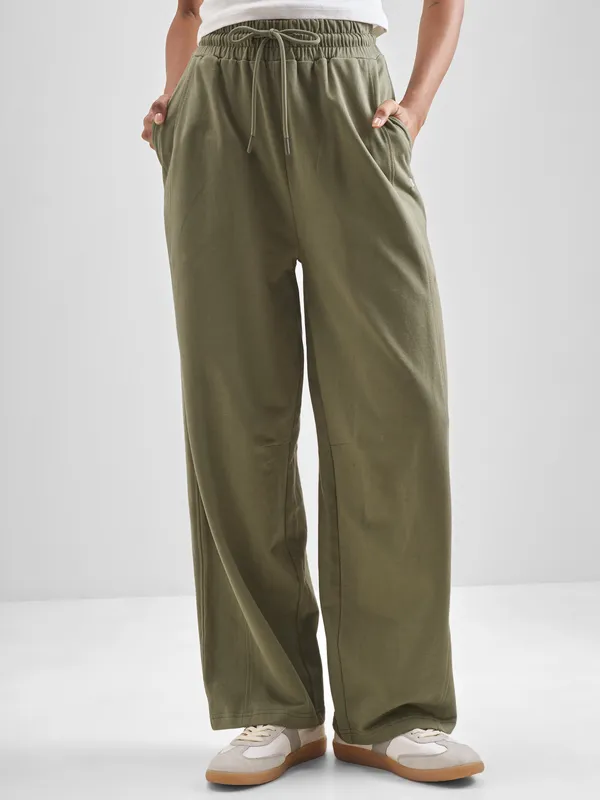 Street By Tokyo Talkies Women Olive Straight Fit Track Pant