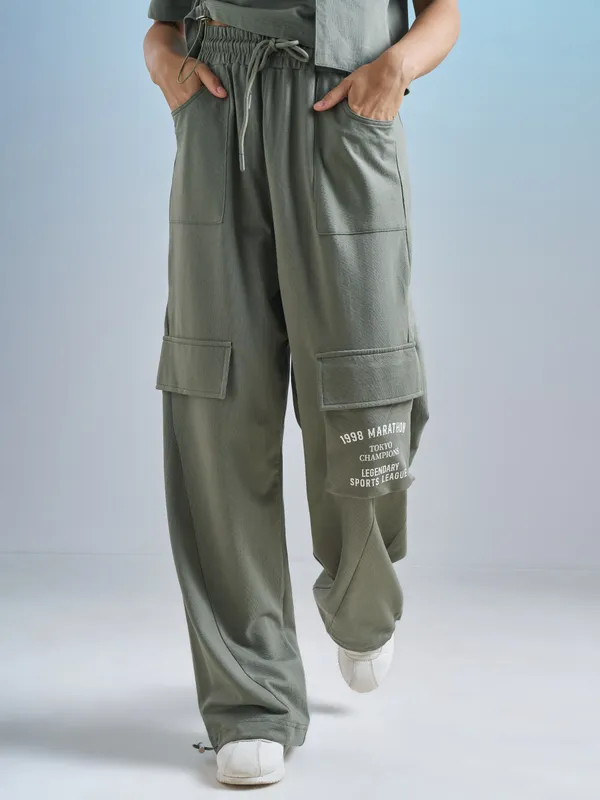 Street By Tokyo Talkies Women Olive Regular Fit Track Pant