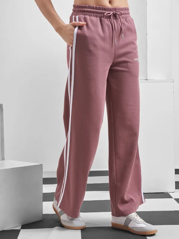 Women Relaxed Fit Track Pant