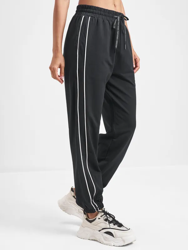 Street By Tokyo Talkies Women Black Baggy Track Pant