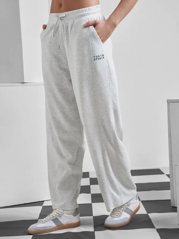 Street By Tokyo Talkies Women Grey Relaxed Fit Track Pant