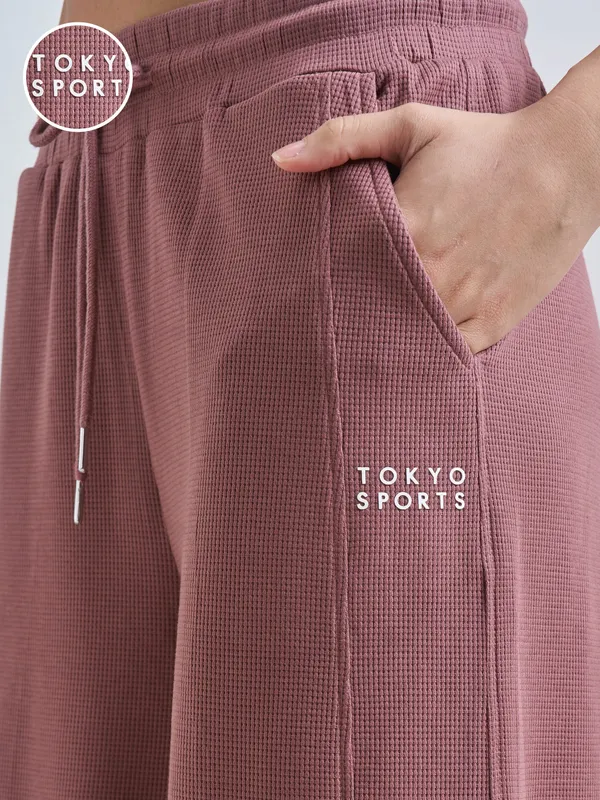 Street By Tokyo Talkies Women Mauve Relaxed Fit Track Pant