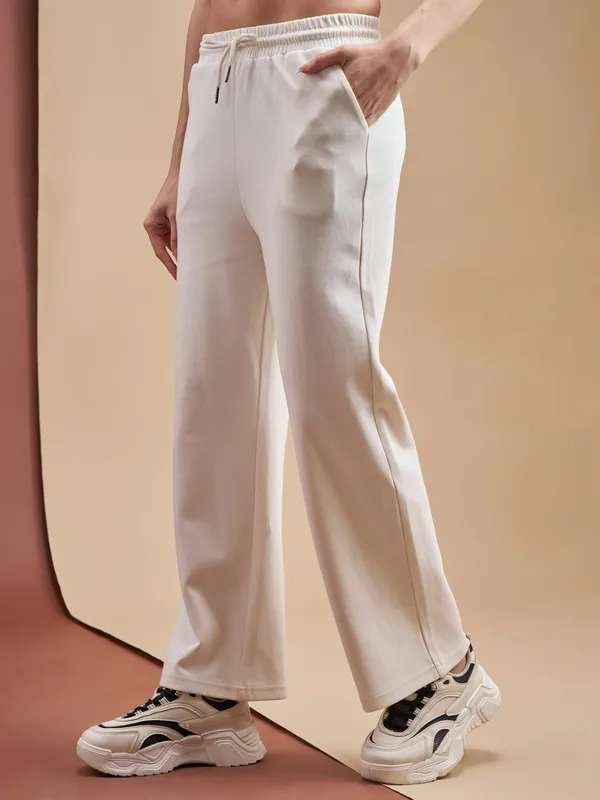 Street By Tokyo Talkies Women Off White Relaxed Fit Track Pant
