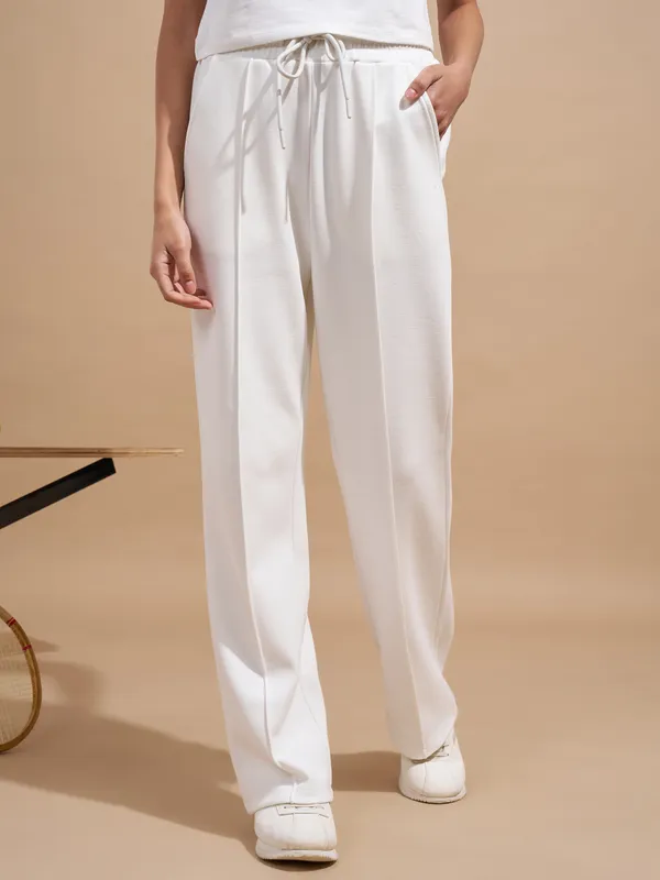 Tokyo Talkies Women White Regular Fit Track Pant