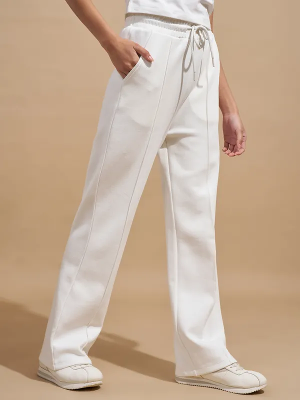 Tokyo Talkies Women White Regular Fit Track Pant