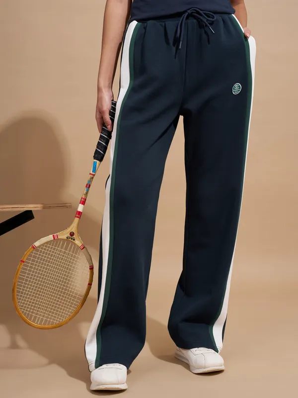 Women Relaxed Fit Track Pant