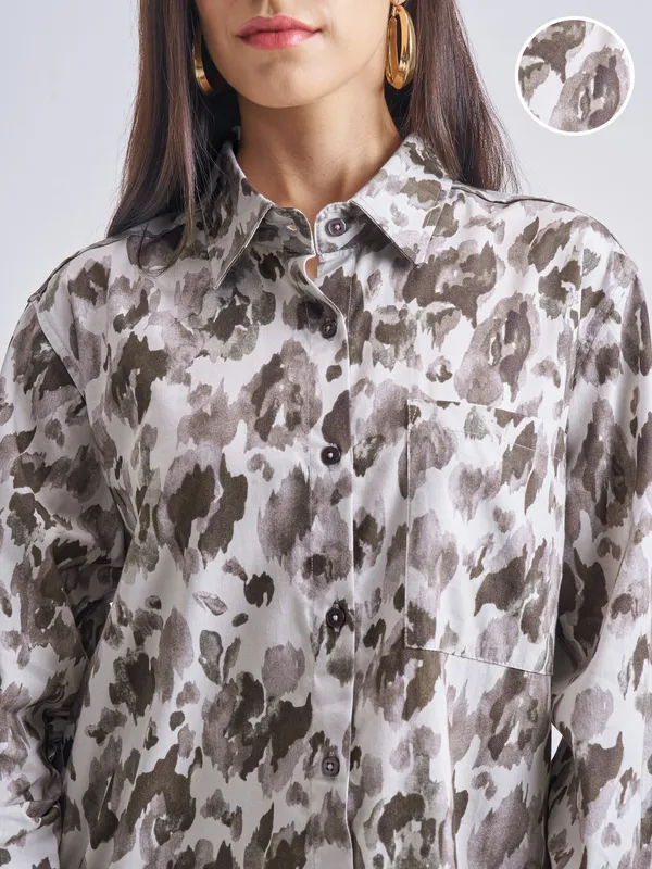Women Printed Relaxed Fit Casual Shirt